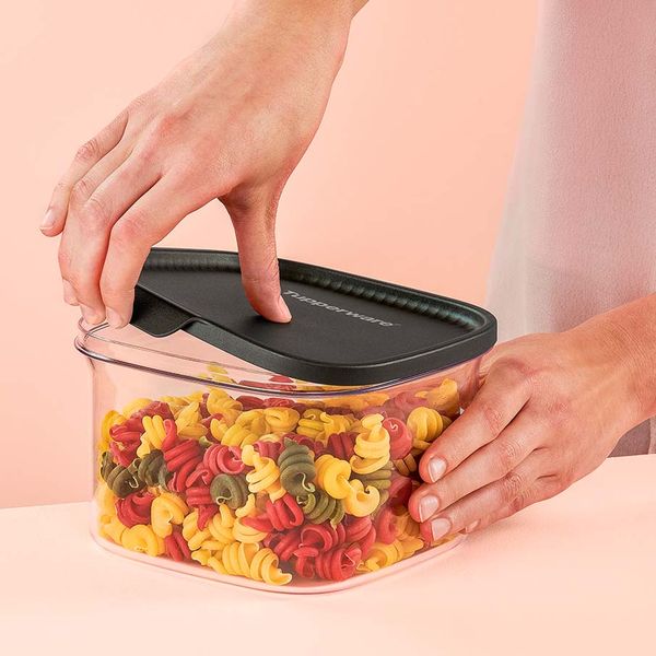 Tupperware® Ultra Clear® Square | 7 cup / 1.7 L - Image 3