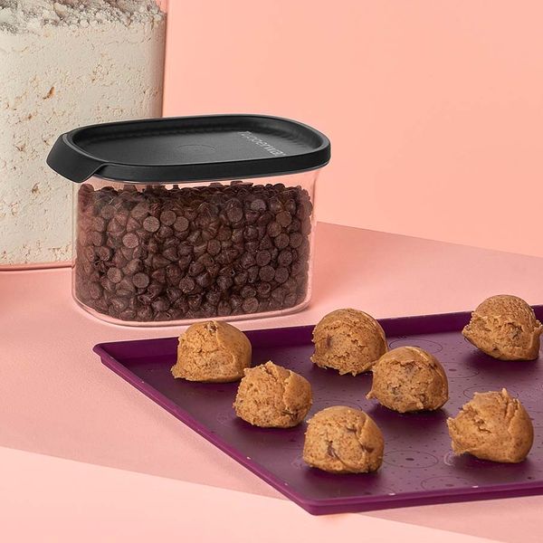 Tupperware® Ultra Clear® Oval | 4½ cup / 1 L - Image 3